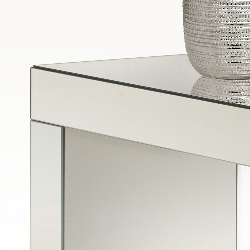 Aparador Reflex I Fundo Infinito Detalhe na Frente 